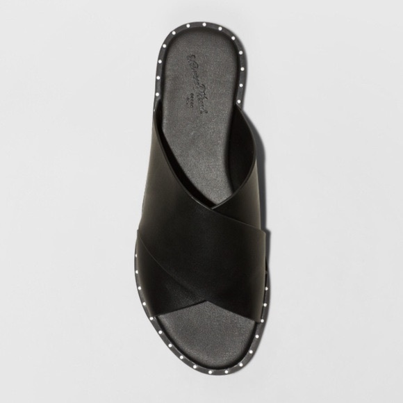 Kyleigh Sandals - Picture 2 of 4